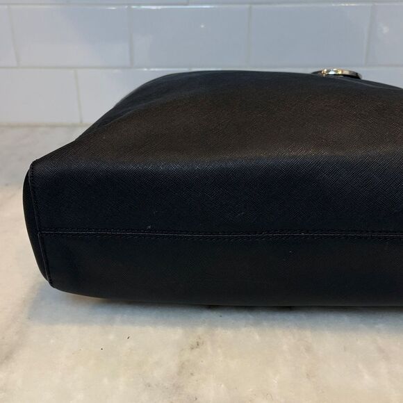 Michael Kors Jet Set Tall Travel Tote Bag - Picture 7 of 16